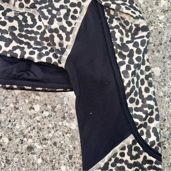 Lululemon Pedal To The Medal 7/8 Tight *Full-On Luxtreme - Size 4 🌟👟 - Picture 14 of 14